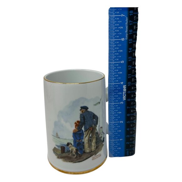 Norman Rockwell "Looking Out To Sea" Ceramic Mug With Gold Trim 1985 - Picture 11 of 12